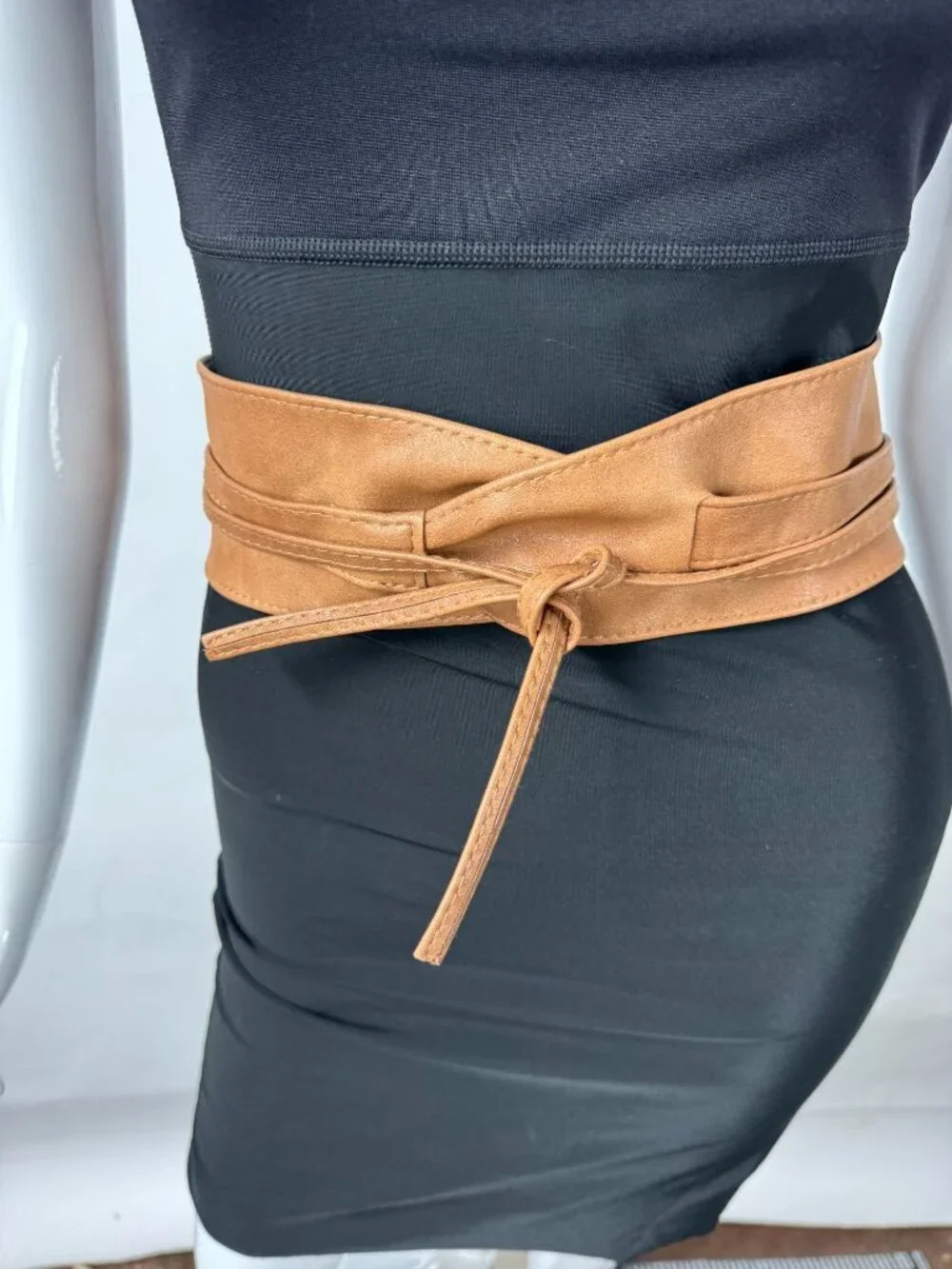 Fashiongen Camel Tan Wide Obi Belt S-M Polyurethane Adjustable Wrap Belt